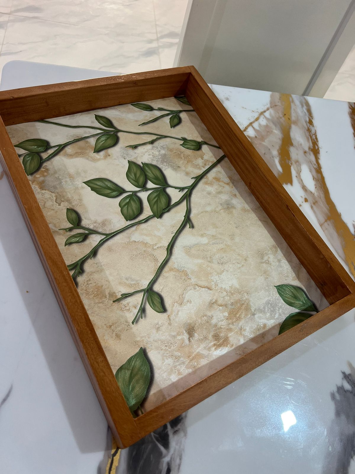 *কাঠের সার্ভিং ট্রে*  পাতা বাহার ফ্রেম কাঠ কালার